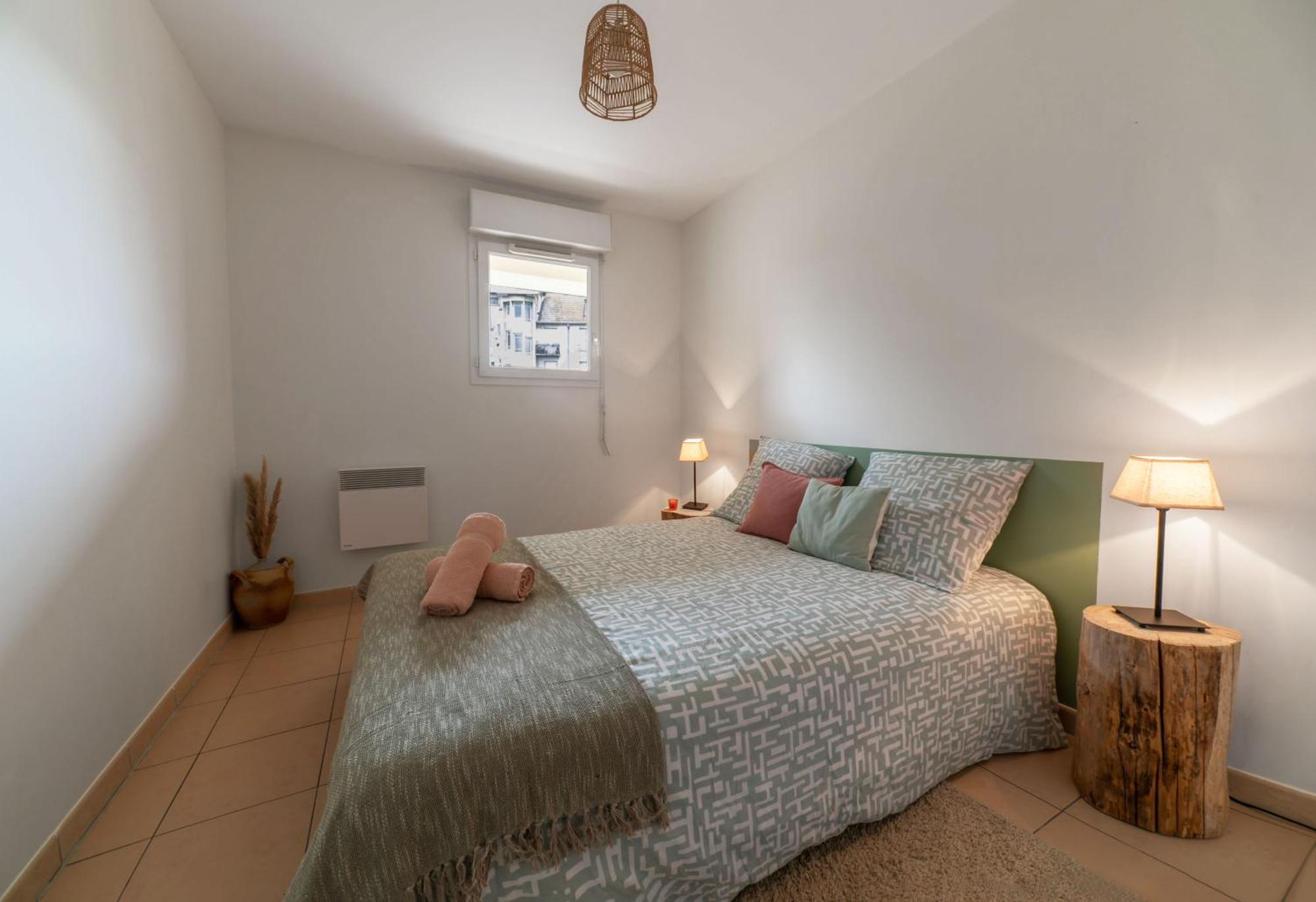 L'Eugenie - Appartement Design & Confort En Centre-Ville 비시 외부 사진