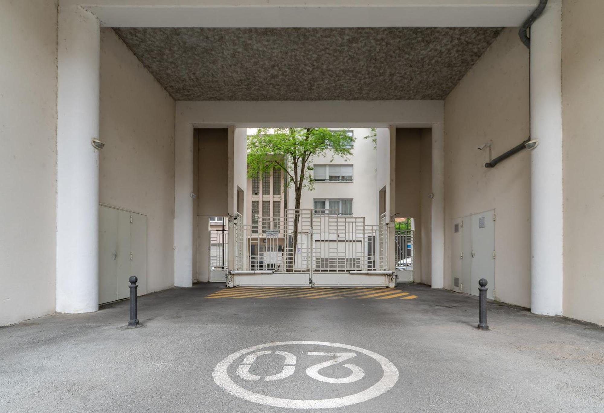 L'Eugenie - Appartement Design & Confort En Centre-Ville 비시 외부 사진