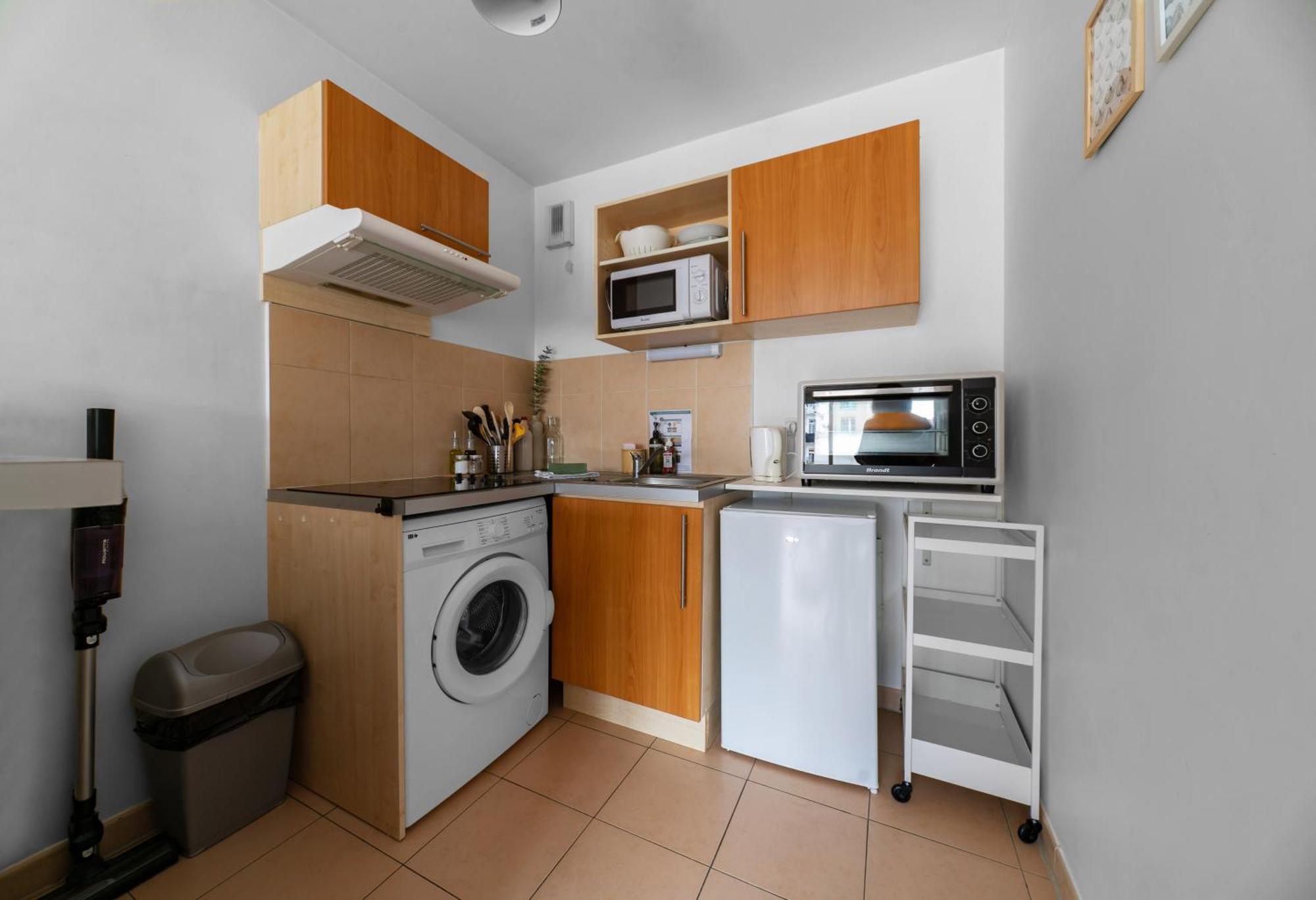 L'Eugenie - Appartement Design & Confort En Centre-Ville 비시 외부 사진